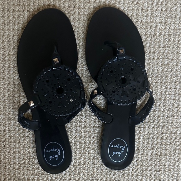 Jack Rogers Shoes - Jack Rogers Georgica Jelly Medallion Thong Sandals – Black, Sz 9